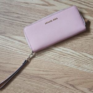 Micheal KORS WALLET